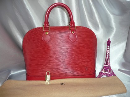 SUPERBE SAC/HANDBAG ALMA LOUIS VUITTON CUIR EPI ROUGE